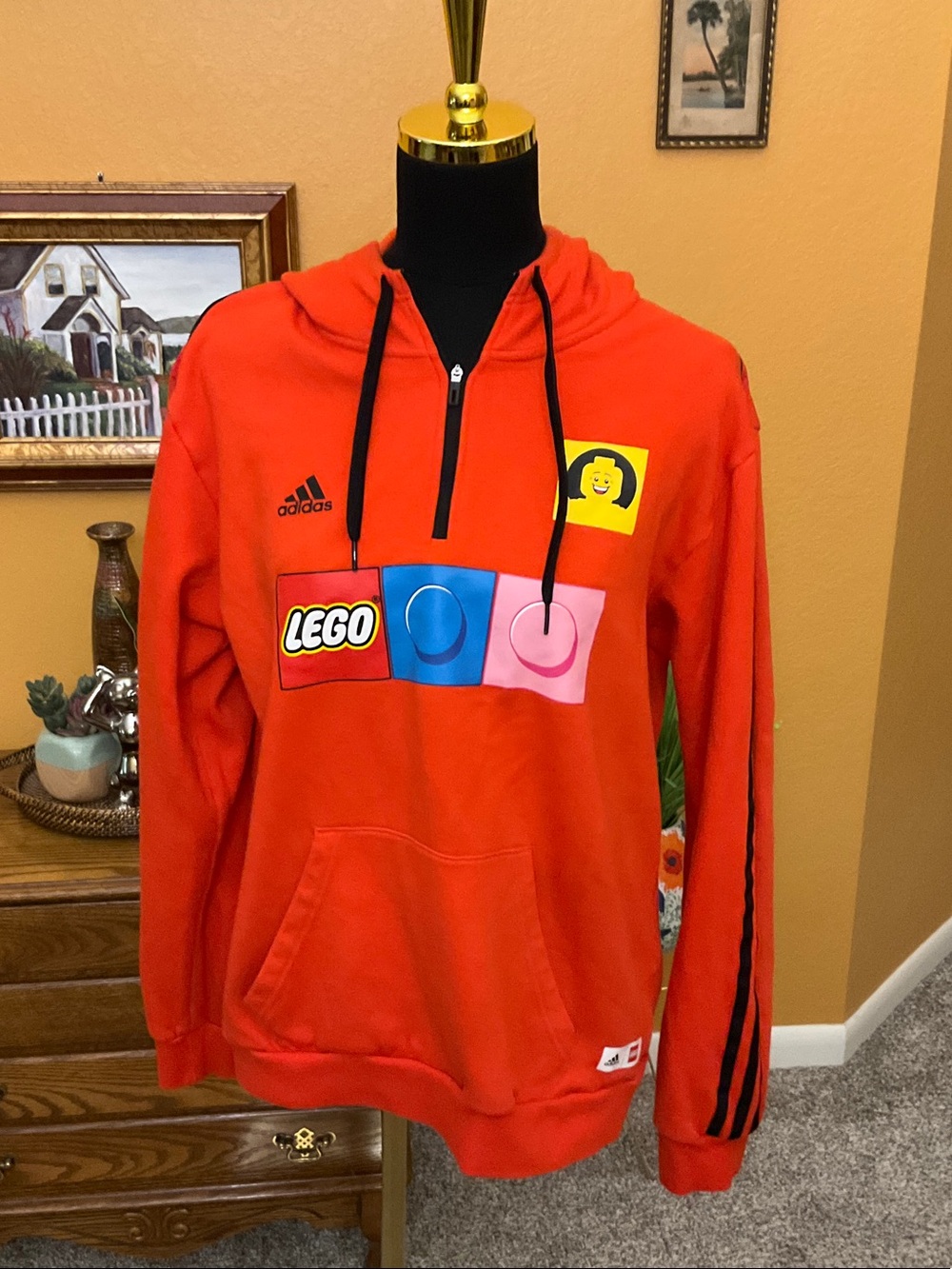 Men’s Size Medium adidas Lego 1/4 Zip Hoody, Unisex